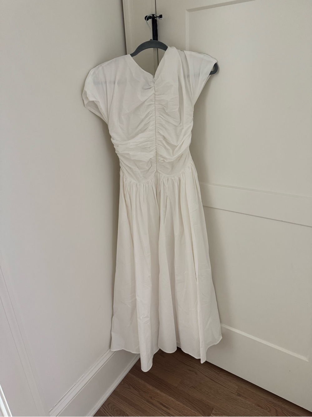Fushia Shaw Dahlia Dress White - Picture 3 of 5